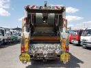 Trucks Renault Premium Refuse collector body 310dxi.19 BOM - Boite de vitesse MANUELLE BLANC - 5