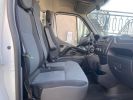 Utilitaire léger Renault Master Autre GRAND VOLUME 2.3 dCi 130 CAISSE HAYON 20M3 TRAC F3500 CAISSE HAYON PORTE LATÉRALE Blanc - 4