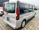 Utilitaire léger Renault Trafic Autre II Autobus/Autocar 2.0 dCi 90CH 9 places Gris Clair Métallisé - 5