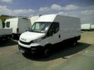 Utilitaire léger Iveco Daily 35C13V12 Blanc - 1