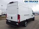 Utilitaire léger Iveco Daily 35S13V12 Blanc - 2