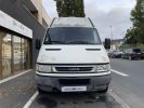 Vehiculo comercial Iveco Daily Chasis cabina CHASSIS CABINE CAB 29L10 EMP 3000 - 2P Blanc - 2