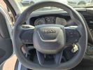 Vehiculo comercial Iveco Daily Otro 35C16 CAISSE HAYON 34000E HT Blanc - 16