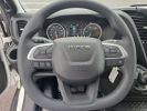 Vehiculo comercial Iveco Daily Otro 35C18 CAISSE PRIMEUR 62000E HT Blanc - 19