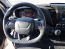 Vehiculo comercial Iveco Daily Otro VU 35C16 3L 160 CH PRIX HT : 34990 TTC 41989+ ATTELAGE + CAMERA DE RECUL HAYON EL... Blanc - 19