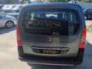 Vehiculo comercial Peugeot Partner Otro Tepee COMBI 1.6 HDI 90 7 PLACES OUTDOOR Gris - 4