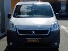 Vehiculo comercial Peugeot Partner Otro VU FOURGON 1.6 BLUEHDI 100 Version LONGUE PREMIUM Blanc - 2