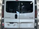 Vehiculo comercial Renault Trafic Otro II COMBI L1H1 1000 1.9 DCI 100CH Gris - 5