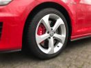 Volkswagen Golf GTI rouge tornado   - 4