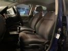 Volkswagen Polo (9N_, 9A_) 1.2 (64Ch) Bleu  - 6