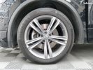 Volkswagen Tiguan 2.0 bitdi 240 r line dsg7 4motion 1°main francais tva recuperable gps bi xenon toit ouvrant camera 360 key less go attelage detecteur ligne blanche an Noir  - 5