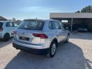 Volkswagen Tiguan TRENDLINE BUSINESS Gris  - 3