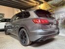 Volkswagen Touareg R 462 CV E-HYBRID 4MOTION TIPTRONIC Gris  - 4