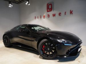 Aston Martin V8 Vantage Full black intérieur alcantara Première main Garantie 12 mois Occasion