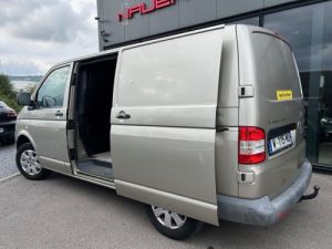 Commercial car Volkswagen Transporter Other FOURGON FGN TOLE CB 2.5 TDI 130 2.8T Occasion