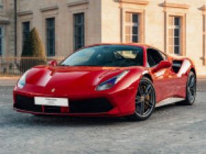 Ferrari 488 GTB FERRARI 488 GTB 3.9 670 GTB - Rosso Metallizzato - Pack carbone exterieur et interieur Vendu