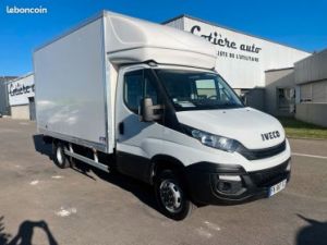 Iveco Daily CHAS.CAB 35-140 22m3 sans hayon Occasion