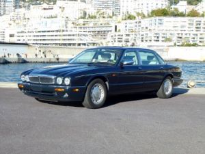 Jaguar Daimler V8 4.0 BVA Vendu