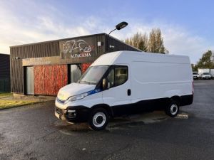 Light van Iveco Daily Box body 35C14 FOURGON L3H2 GNV V12 H2 PORTE LATERALE Occasion