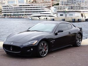 Maserati GranTurismo S V8 4.7 F1 BVR 439 CV BLACK EDITION - MONACO Vendu