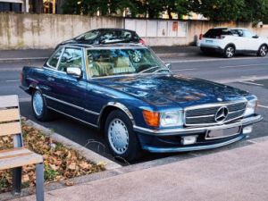 Mercedes SL R107 300SL toutes option boite manuelle peinture d'origine 30 000 km Vendu