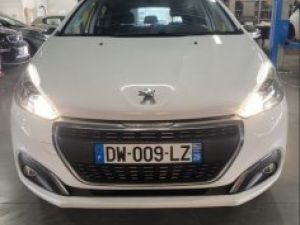 Peugeot 208 1.2 82CH ALLURE 5P Occasion