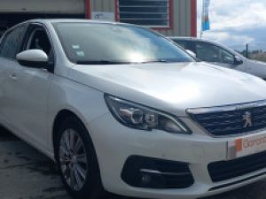 Peugeot 308 PEUGEOT 308 II 1.6 BlueHDI  120 S/S ALLURE EAT8 Vendu