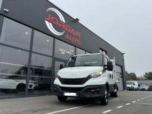 Utilitaire léger Iveco Daily Benne arrière 35C14 BENNE+COFFRE+ATTELAGE 6 PLACES Occasion