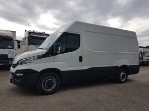 Utilitaire léger Iveco Daily Fourgon tolé 35-150 2.3 V12 Occasion