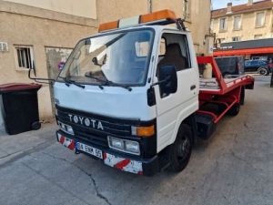 Vehiculo comercial Toyota Dyna Caja abierta 2.8d 8v depanneuse (plateau) Occasion