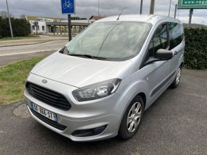 Vehiculo comercial Ford Tourneo Otro 1.0 EcoBoost 100 SetS Trend Occasion