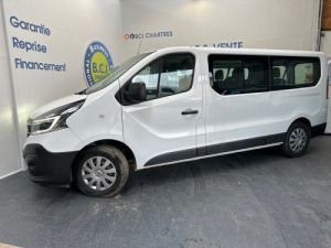 Vehiculo comercial Renault Trafic Otro III COMBI L2 2.0 DCI 145CH ENERGY S&S ZEN 8 PLACES Occasion