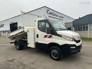 Vehiculo comercial Iveco Daily Volquete trasero 16490 ht 35c13 benne coffre Occasion